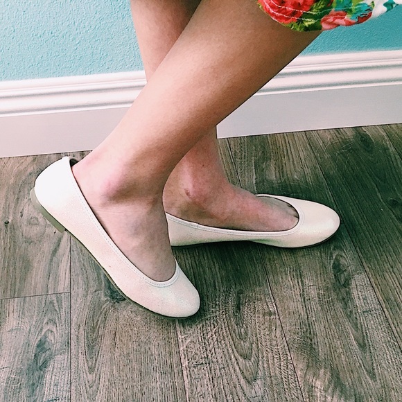 Glittery white dress shoes - Picture 2 of 3